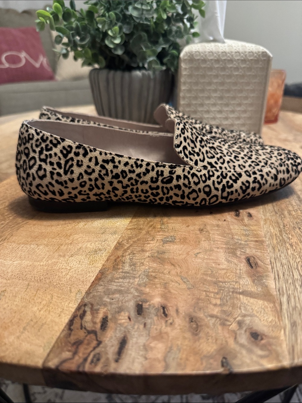 Gianni Bini Leopard Print Slip-On Loafers - Beige & Black Size 9 - Picture 3 of 10